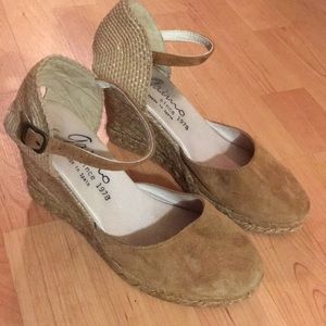 Garino suede espardrilles.